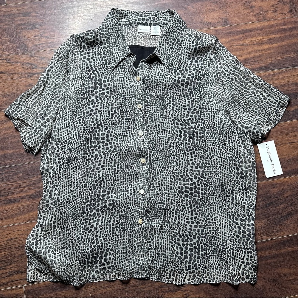 NWT VTG Stephanie Parks Silk Cheetah Print Short Sleeve Button Down Shirt XL